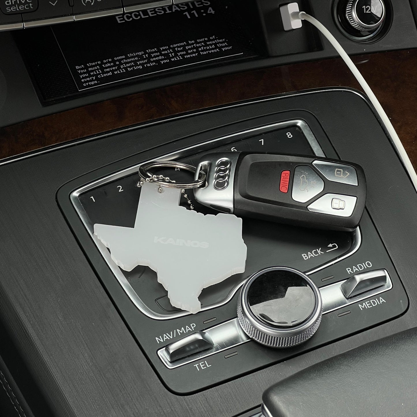 TEXAS LOGO KEYCHAIN - MILKY WHITE