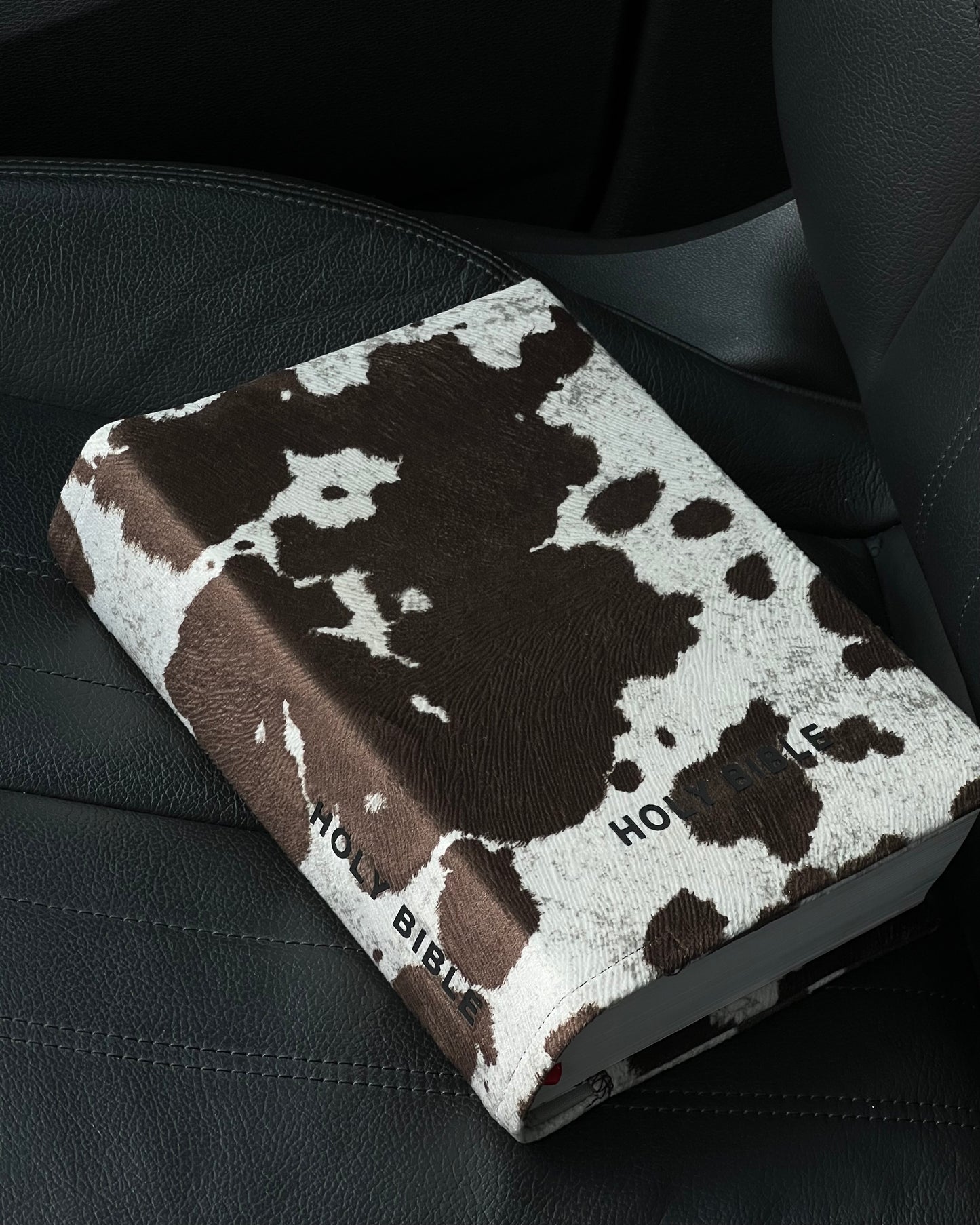 BROWN COW PRINT BIBLE COVER