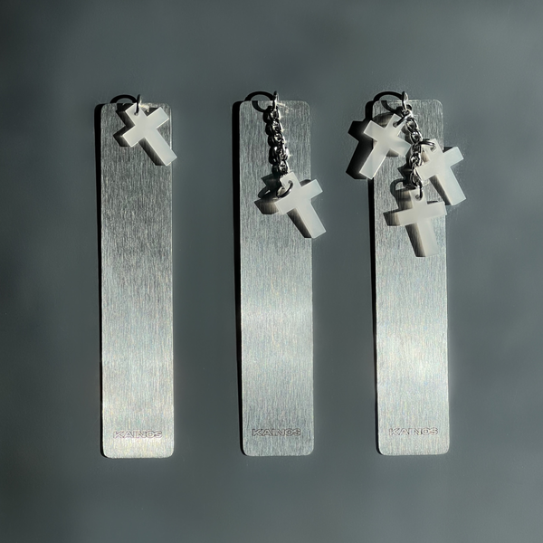 BOOKMARK [PRE-ORDER: SHIPS IN 3-4 WEEKS]